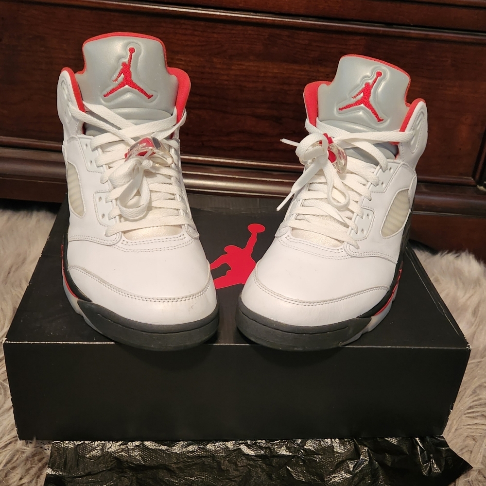 Air Jordan 5 Retro Fire Red